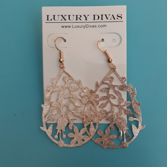 Jewelry - ROSE GOLD TONE FLORAL TEARDROP EARRINGS